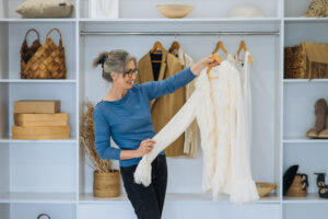 Minimalist capsule wardrobe layout for stylish women over 50 – Fashion Passion USA